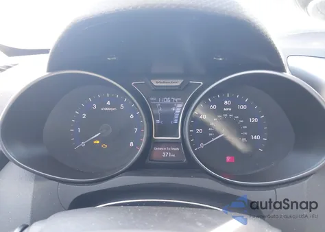 2013 Hyundai Veloster Turbo W/Black z USA, uszkodzony, nr VIN KMHTC6AE7DU153910